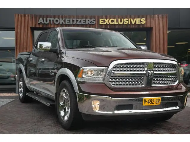 Dodge Ram 1500 5.7 V8 4x4 Quad Cab 6'4 84DKM Unieke auto