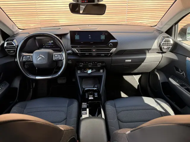 Citroën Ë-C4 Feel 50 kWh Draaghaak / Adapt. Cruise / Navi / Carplay