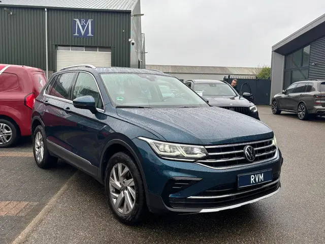 Volkswagen Tiguan 1.4 TSI eHybrid PHEV ELEK. ACHTERKLEP| STOEL MASSAGE| STOEL + STUURVERWARMING| PAR...