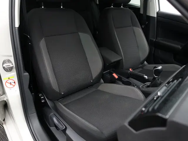 Volkswagen Polo 1.0 TSI Life Advanced- Nieuw Model, Virtual Cockpit, Camera, Carplay, Android Auto,...