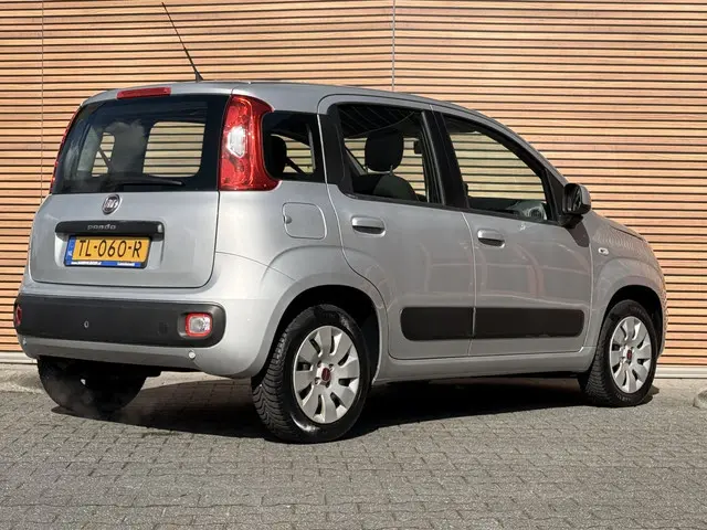 Fiat Panda 0.9 TwinAir Lounge Lm Velgen / Airco / Lage Kilometerstand!