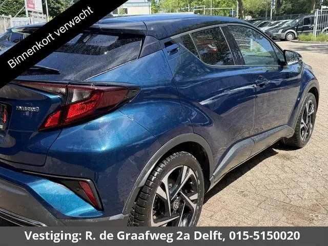 Toyota C-HR 2.0 Hybrid Dynamic | Parkeersensoren Voor & Achter | Dodehoek detectie | Stoel verwarmin...
