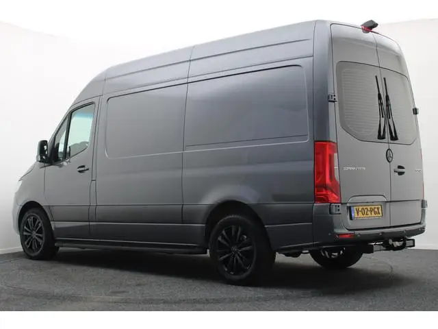 Mercedes-Benz Sprinter 317 CDI Automaat L2H2 3-Zits, Camera, Airco, Cruise, Apple Carplay, DAB, PDC,...