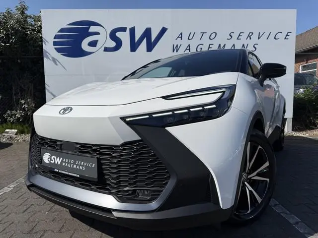 Toyota C-HR 1.8 Hybrid 140 Dynamic | ACC | CarPlay | Camera | Keyless | 18 inch