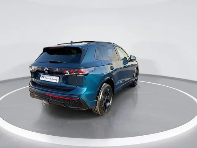 Volkswagen Tiguan 1.5eHybrid 200kW/272PK R-Line Black Style DSG · Panoramadak · Leder · Trekhaak · 3...