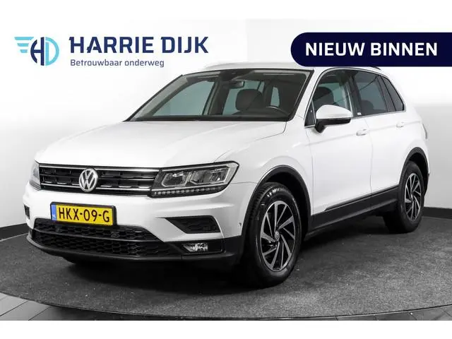 Volkswagen Tiguan 1.5 TSI ACT 150 PK Comfortline Business | Adapt. Cruise | PDC | Camera | NAV + App...