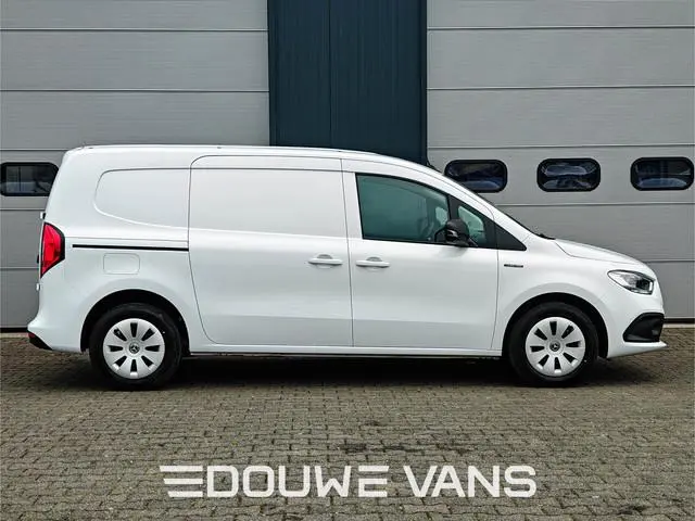 Mercedes-Benz eCitan L2 Automaat MBUX Airco Extra Lang Navigatie 280km WLTP Fabrieksgarantie