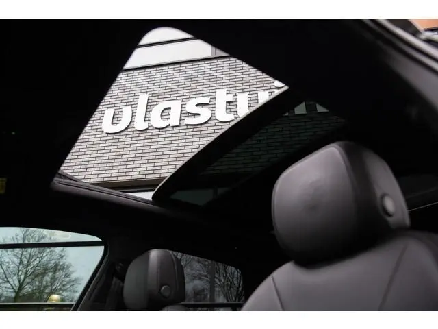 Porsche Cayenne 3.0 E-Hybrid , Panoramadak, Sport Chrono, Luchtvering, Adapt. Cruise, Softclose, HUD...
