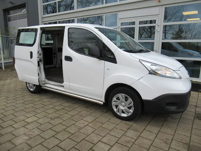 Nissan E-nv200 Optima 24KW accu eigendom, snellader