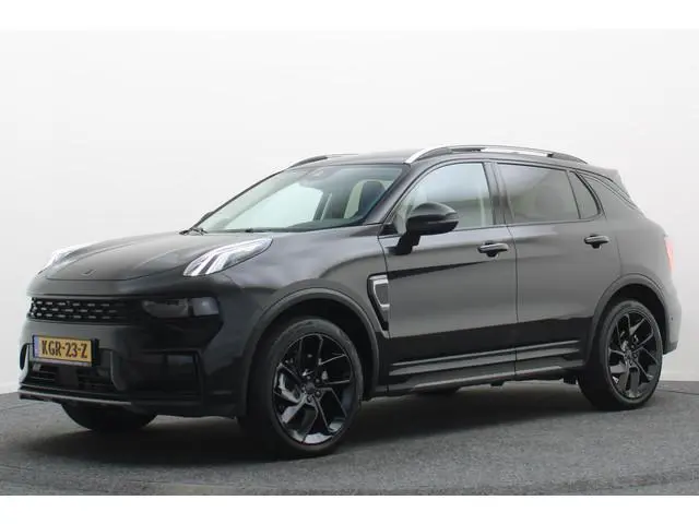 Lynk & Co 01