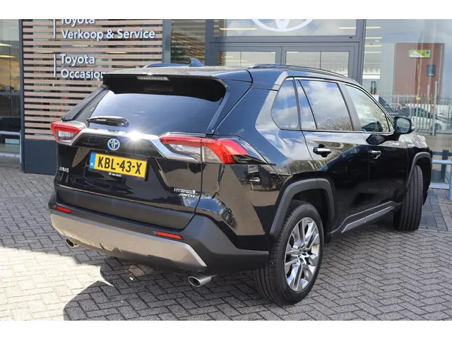 Toyota RAV4 2.5 Hybrid AWD Executive, Bearlock