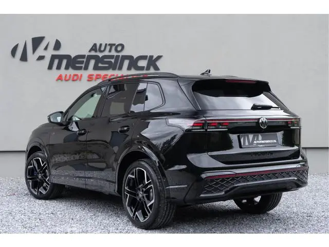 Volkswagen Tiguan 1.5 eHybrid R-Line / 5 jaar Fabrieksgarantie/ Stoelen met Massage & Koeling/ Panor...