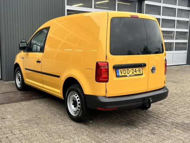 Volkswagen Caddy 2.0 TDI L1H1 Airco Cruise controle Trekhaak 1400kg trekgewicht Parkeersensoren acht...