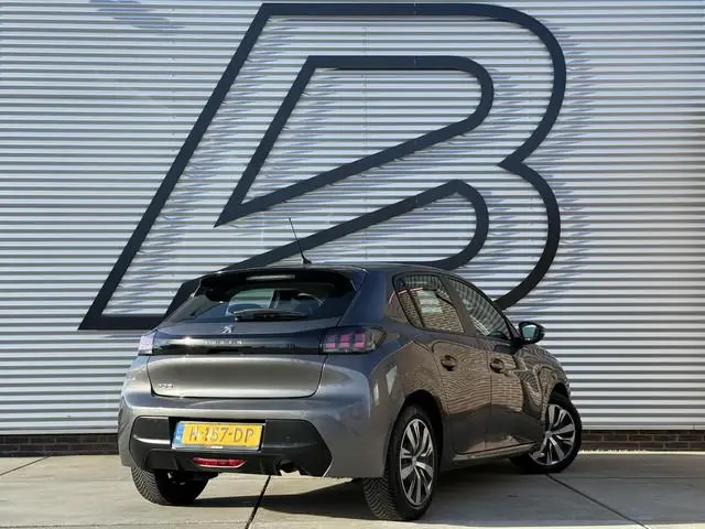 Peugeot 208 1.2 PureTech Active 2e Eigenaar|Navi|Carplay|Clima|Cruise|D-riem v.v. in 2023|N.A.P|Nieu...