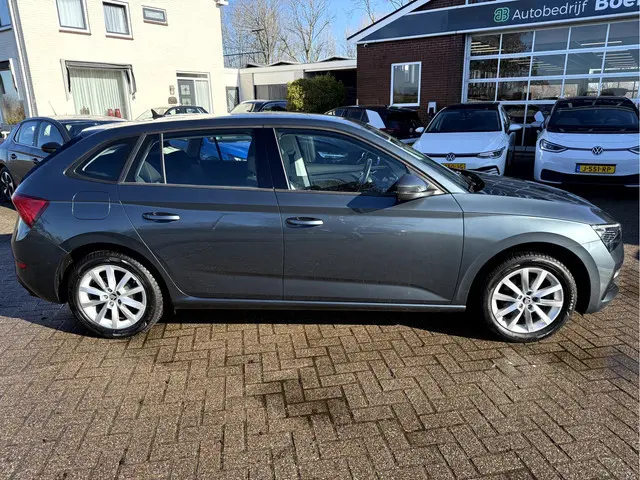ŠKODA Scala 1.0 TSI Business Edition Zomer+Winterset, Complete uitvoering