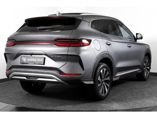 BYD SEAL U