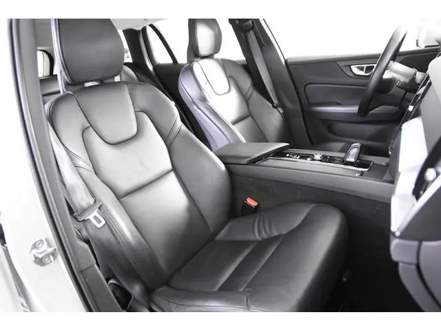 Volvo V60 2.0 B4 Inscription *1ste Eigenaar*Leer*Navigatie*Standkachel*
