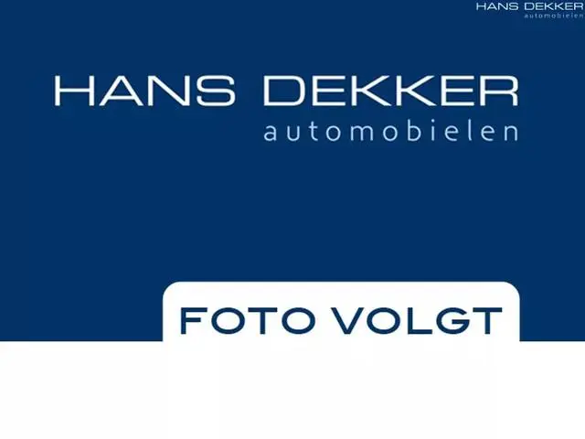 BMW X1 sDrive18i High Executive M-Pakket / Pano / Stoelverwarming / Camera