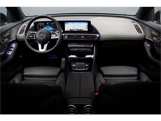 Mercedes-Benz EQC 400 4MATIC AMG Line 80 kWh | ex BTW € 36.500,- | Schuifdak | Distronic+ | Memory | Verwarmd Stuurwiel | Surround Camera | Leder | Keyless Go | Augmented Reality | Voorklimatisering |