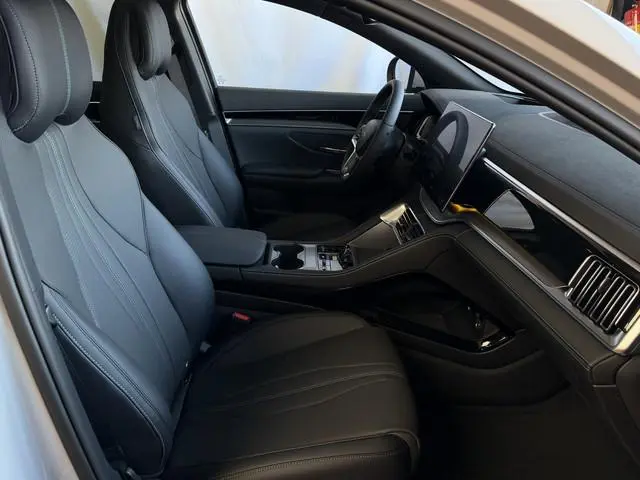 BYD SEAL U