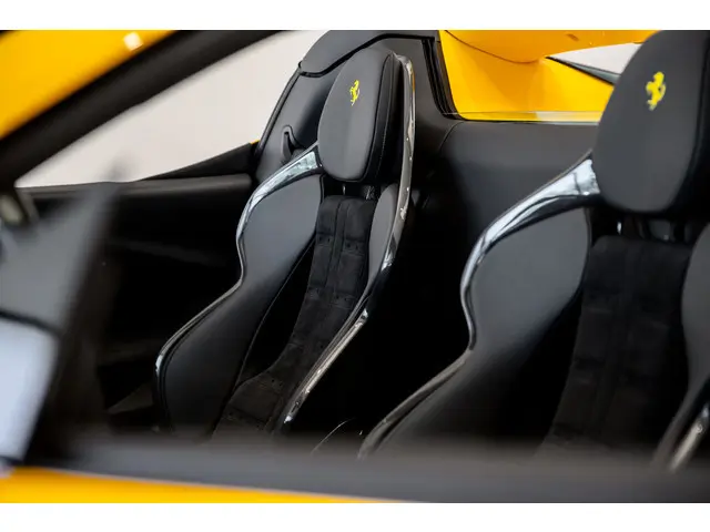 Ferrari 296