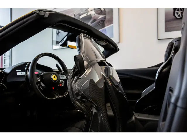 Ferrari 296