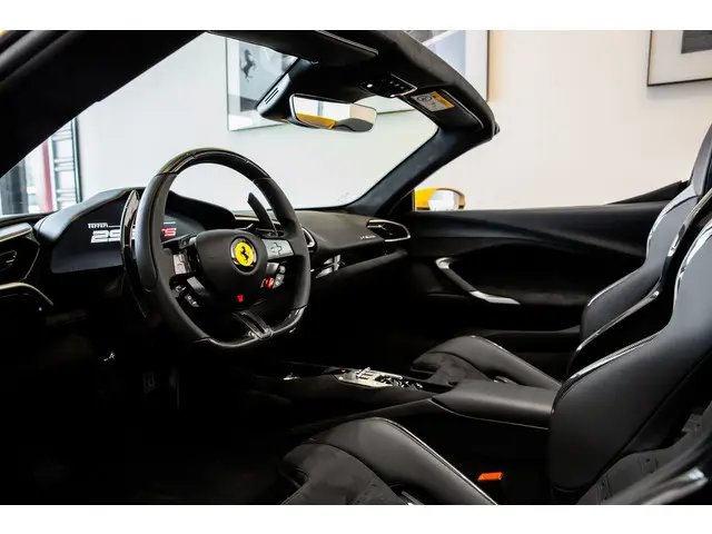 Ferrari 296