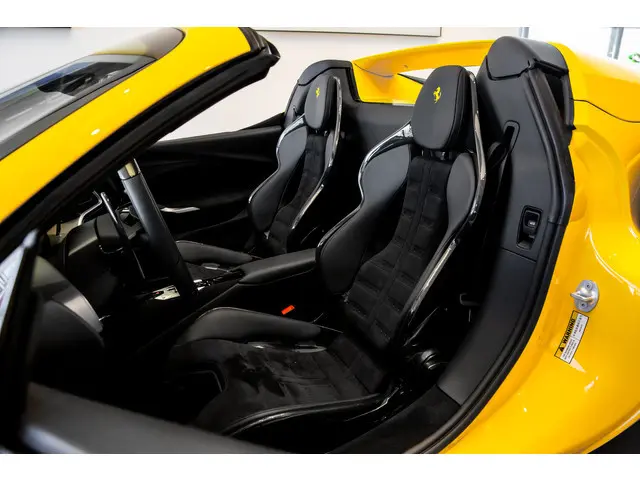 Ferrari 296