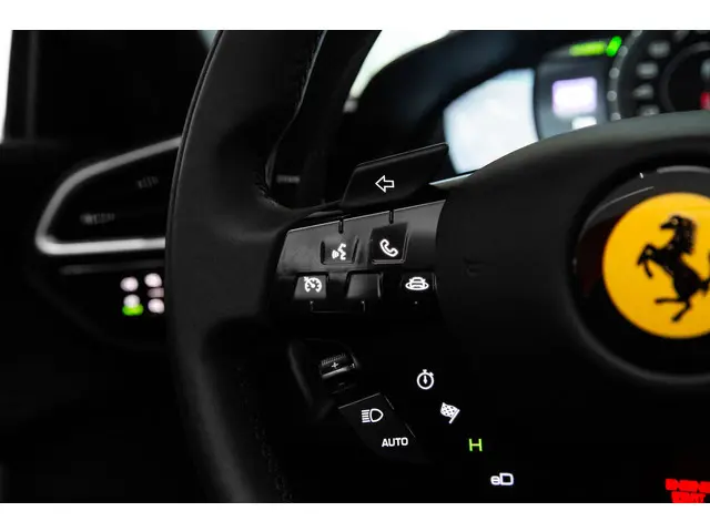 Ferrari 296