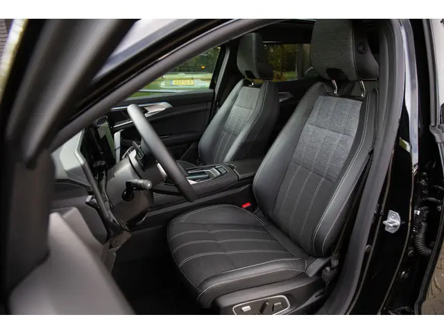 Renault Austral 1.3 mild hybrid 160 X-Tronic techno , Panoramadak, Adap. cruise,