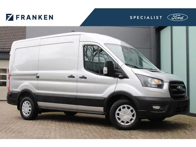 Ford Transit L2H2 170PK 330 Trend | BPM vrij | Betimmering laadruimte | Achteruitrijcamera | Stoelve...