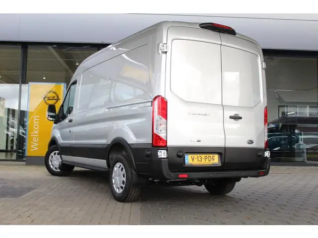 Ford Transit L2H2 170PK 330 Trend | BPM vrij | Betimmering laadruimte | Achteruitrijcamera | Stoelve...