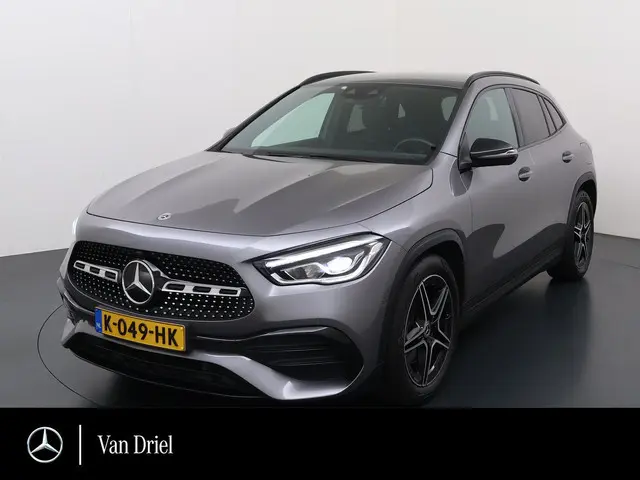 Mercedes-Benz GLA-klasse 180 AMG line | Night Sfeer Camera