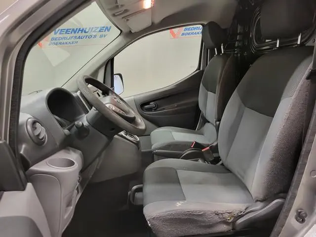 Nissan NV200