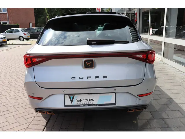 CUPRA Leon Sportstourer