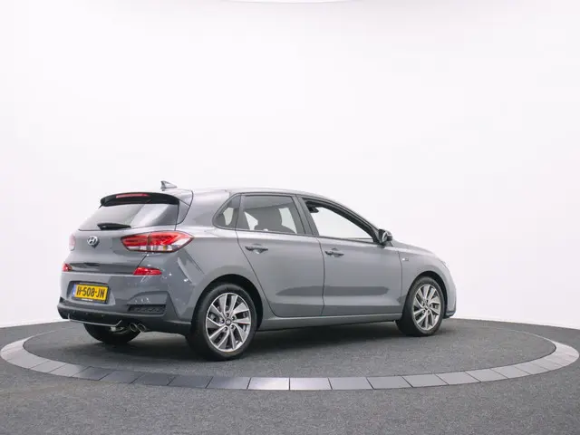 Hyundai i30 1.0 T-GDI N Line | Stoelverwarming | Navigatie | Camera