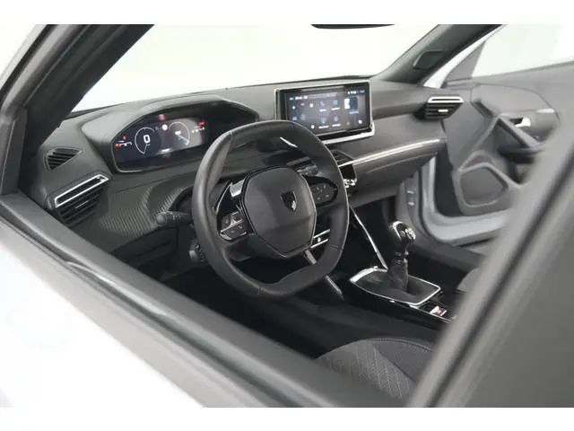 Peugeot 2008 PureTech 100 Allure | Apple Carplay | Parkeersensoren | Climate Control | Cruise Contro...