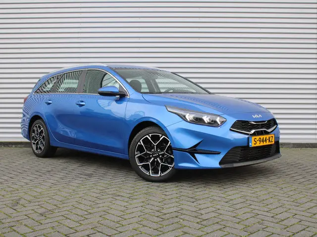 Kia Ceed Sportswagon 1.5 T-GDi MHEV DynamicLine | Navi | Camera | Clima | Cruise | 17" GT-Line velge...