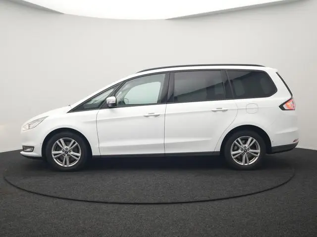 Ford Galaxy 2.0 Titanium Automaat 7 Persoons 241pk | Camera | Apple Carplay | Voorstoelen Verwarmd |...