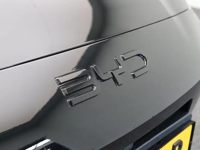 BYD SEAL