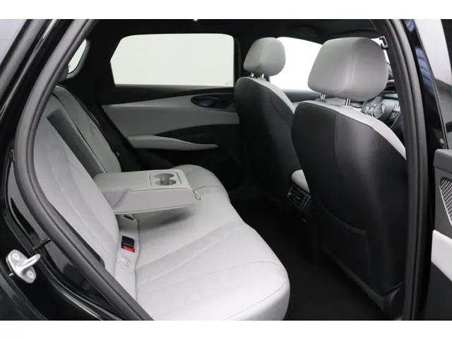 BYD SEAL