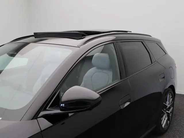BYD SEAL