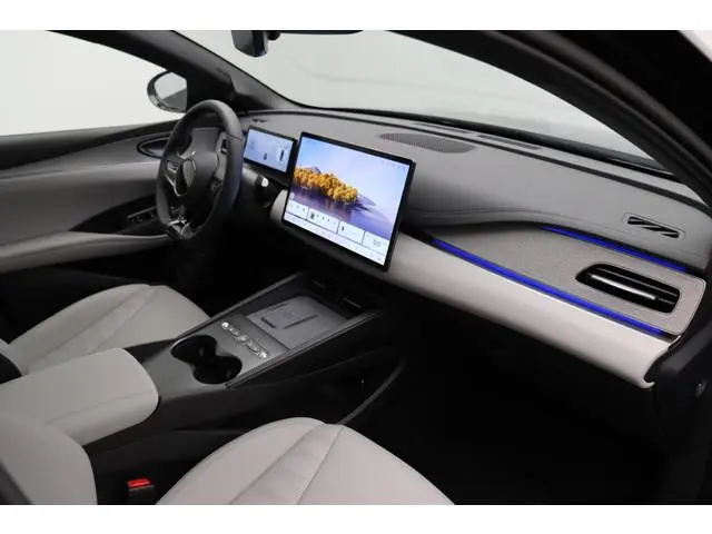 BYD SEAL