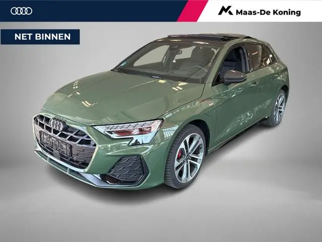 Audi A3 Sportback 45 TFSIe 272pk S-tronic S edition Competition · Panoramadak · Camera · Sonos Audio...