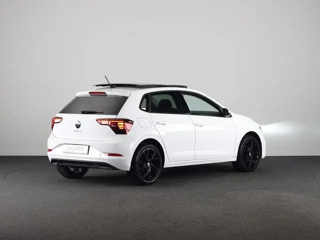 Volkswagen Polo 1.0 TSI Life 95 pk | Navigatie via App | Panoramadak | 17" LM velgen | Parkeersensor...