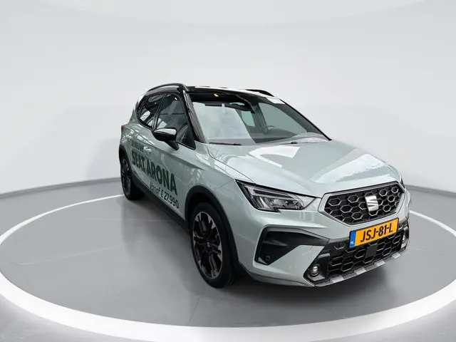 SEAT Arona 1.0 EcoTSI FR Business Connect 116PK DSG Automaat l 18" Preformance Machined l Trekhaak a...