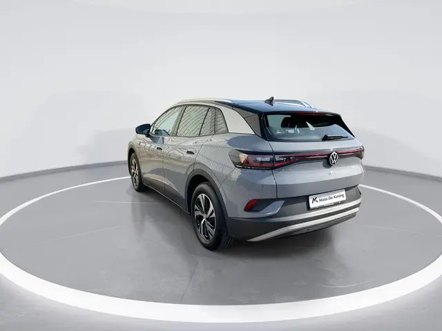 Volkswagen ID.4 Pure 52 kWh/150PK · Camera · Apple/Android Car Play · Stuur & Stoelverwarming