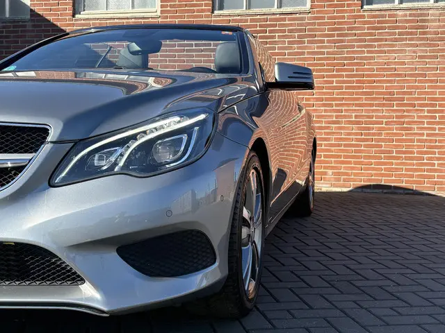 Mercedes-Benz E-klasse Cabrio 200 Ambition