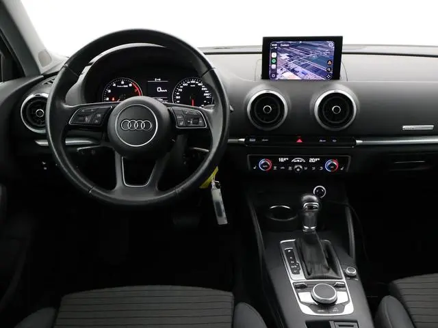Audi A3 Sportback 40 TFSI 190 PK S-TONIC AUT. DESIGN PRO LINE *COSMOSBLAUW METALLIC* + CARPLAY | STO...