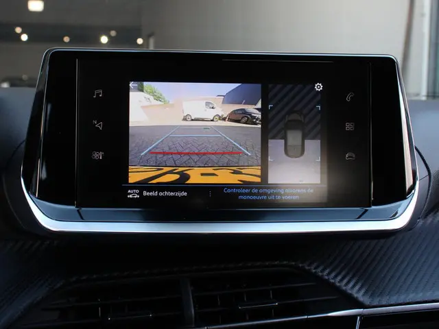 Peugeot 208 1.2 PureTech Allure Pack | Navigatie | Apple Carplay/Android Auto | Achteruitrij camera...